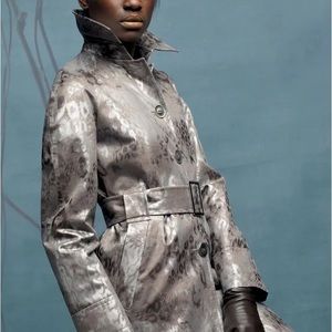 Gorgeous Via Spiga Fiora animal print trench coat